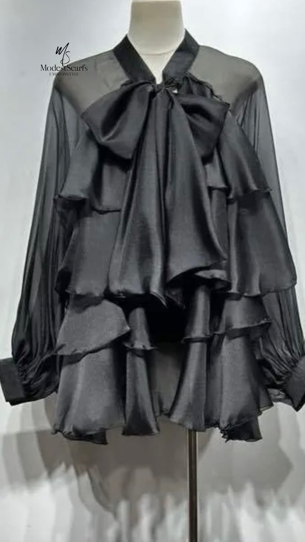 ĖLISE FRANGES BLOUSE