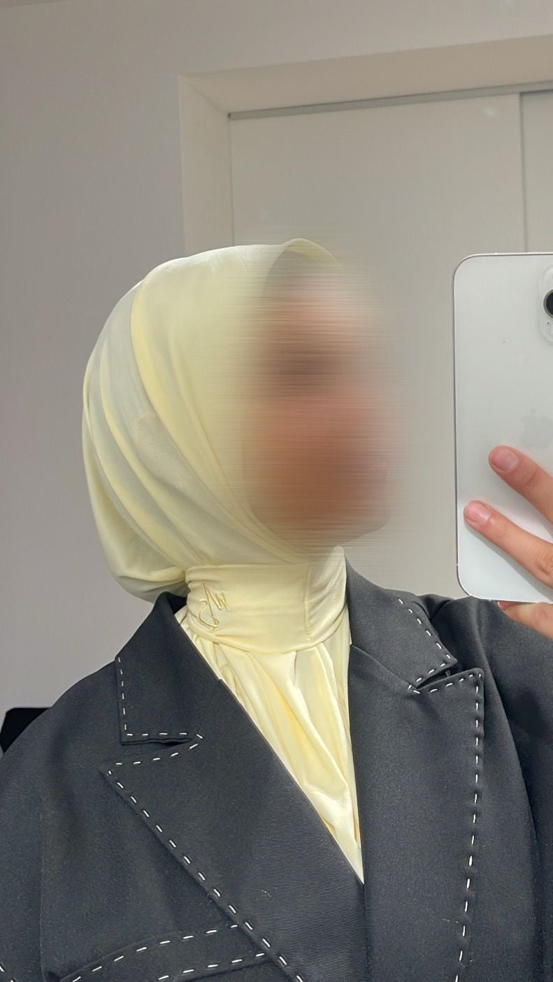 FARA SCARF