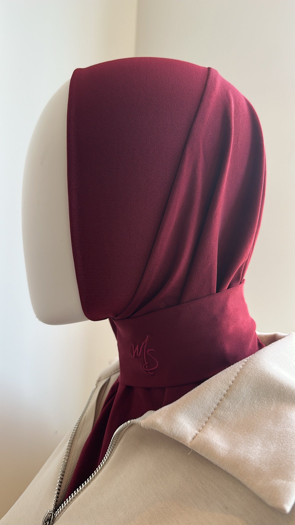 SCARF FRONT BUTTON